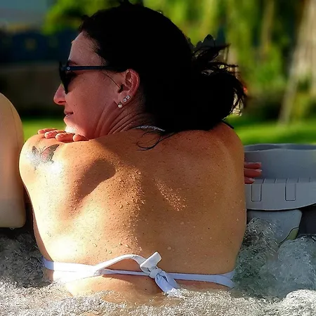 Angulum Bed & Breakfast 3*