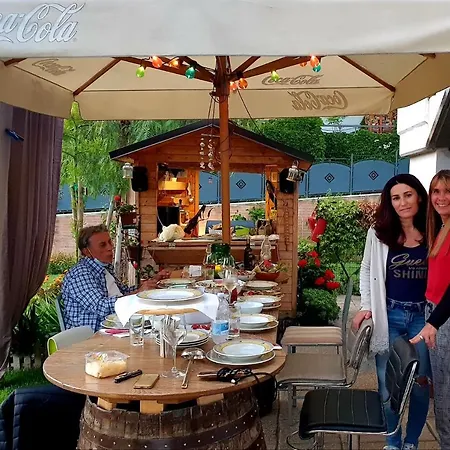 Angulum Bed & Breakfast 3*